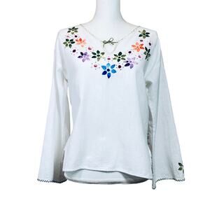 Vintage 1970s Handmade Embroidered Blouse Florals on White Chambray Size S